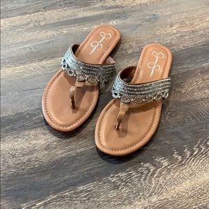 T strap sandals